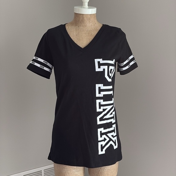 PINK Victoria's Secret Short Sleeve V Neck T Shirt SMALL - Picture 1 of 1